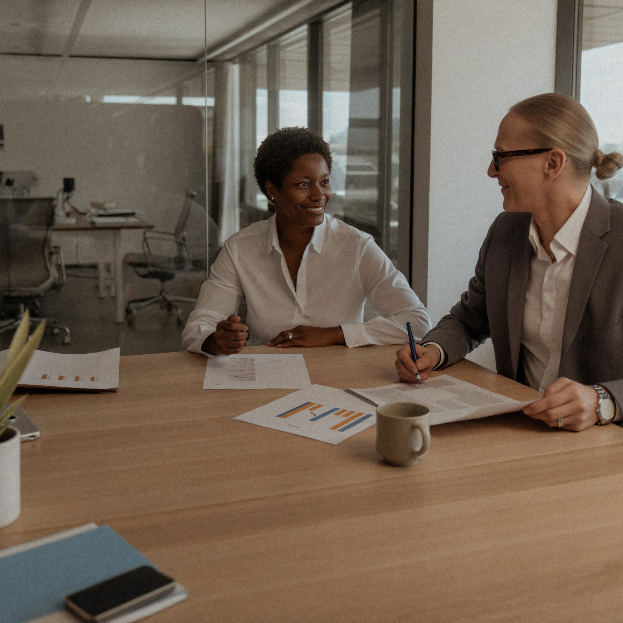 Rian Botha, Managing Director of Botha Fabrication, in a meeting with his advisory team
